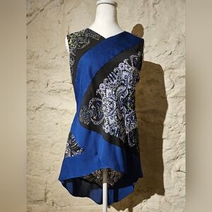 BCBG Tunic Top - Sz Xs